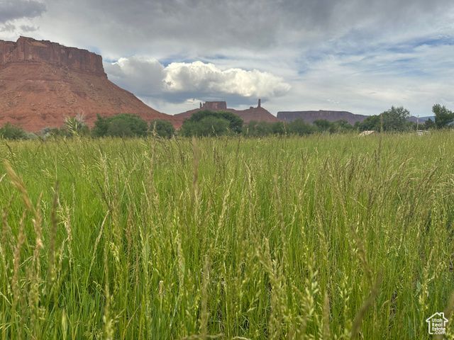 9 CHAMISA LN, Castle Valley, UT 84532