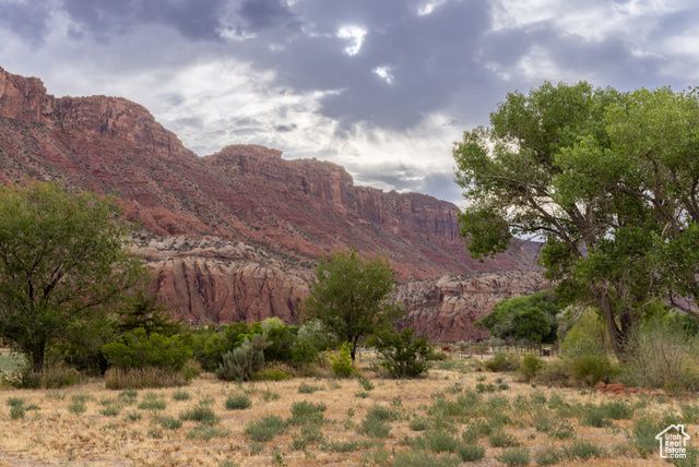 9 CHAMISA LN, Castle Valley, UT 84532