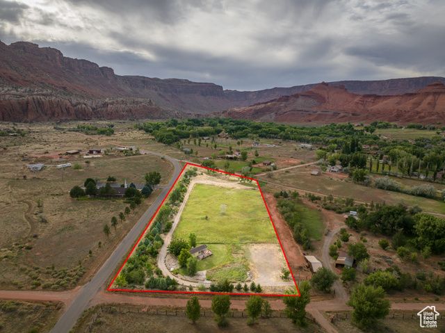 9 CHAMISA LN, Castle Valley, UT 84532