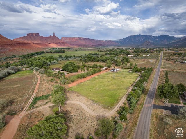 9 CHAMISA LN, Castle Valley, UT 84532