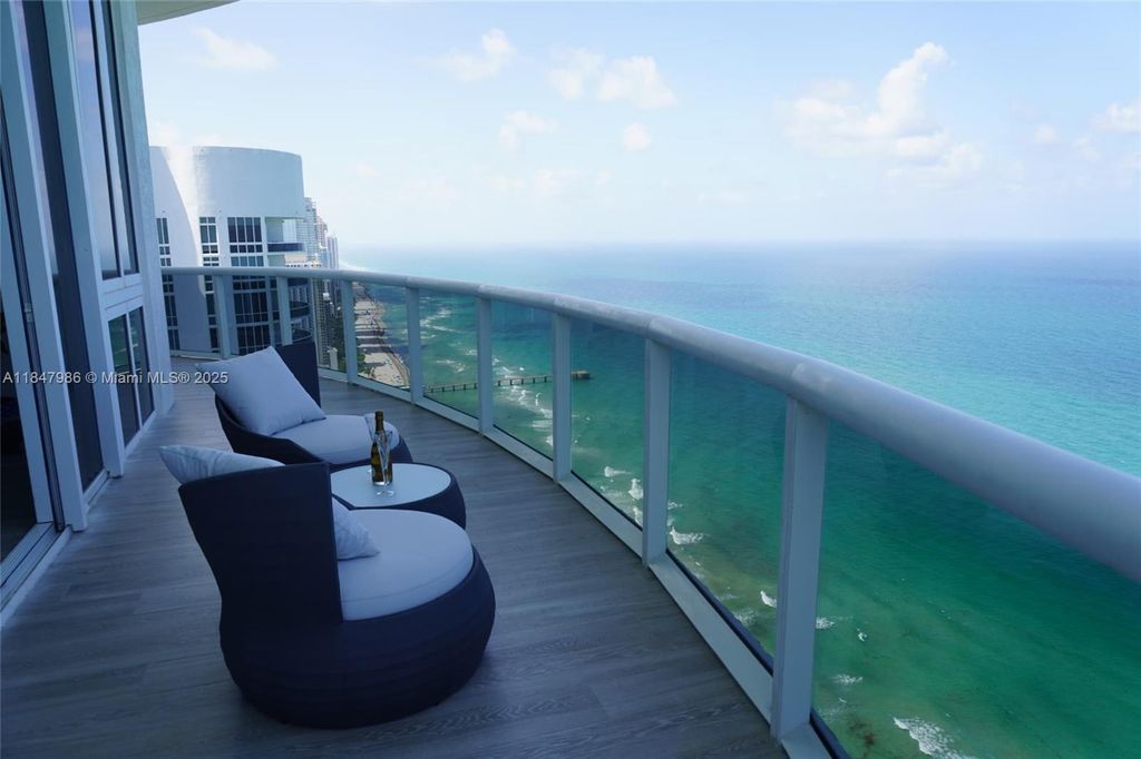 15901 Collins Ave 4301, Sunny Isles Beach, FL 33160