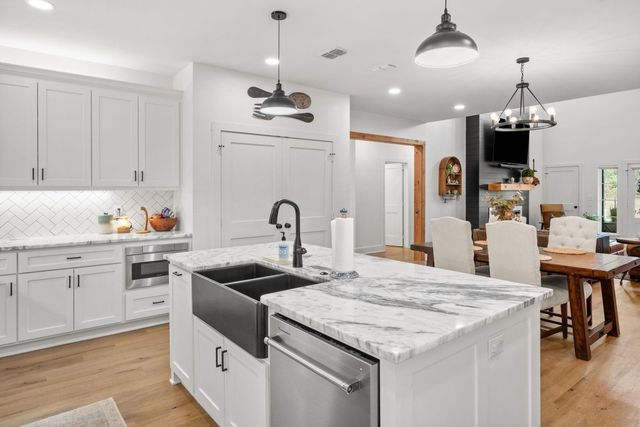 13127 S County Road 246, Arp, TX 75750