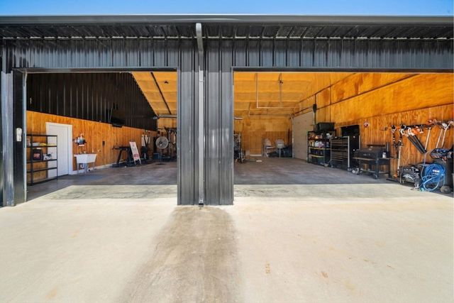 13127 S County Road 246, Arp, TX 75750
