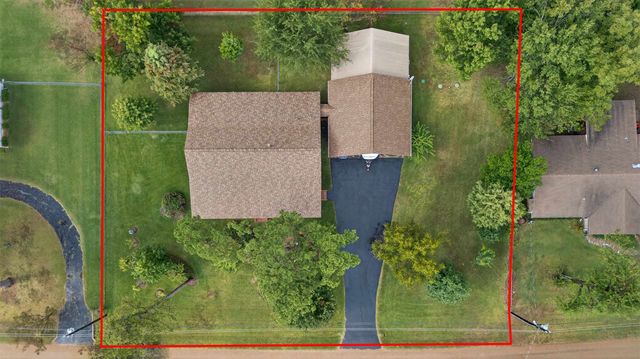 509 Wildewood Drive, Chandler, TX 75758