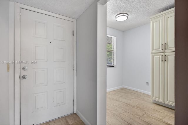 9670 W Mcnab Rd 208, Tamarac, FL 33321