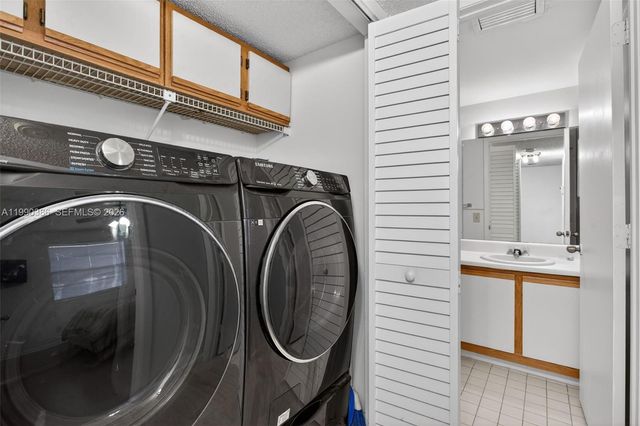 9670 W Mcnab Rd 208, Tamarac, FL 33321