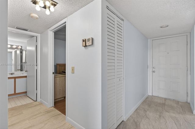 9670 W Mcnab Rd 208, Tamarac, FL 33321