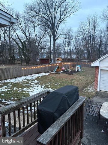 522 NORTHWOOD AVE, Cherry Hill, NJ 08002