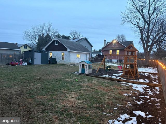 522 NORTHWOOD AVE, Cherry Hill, NJ 08002