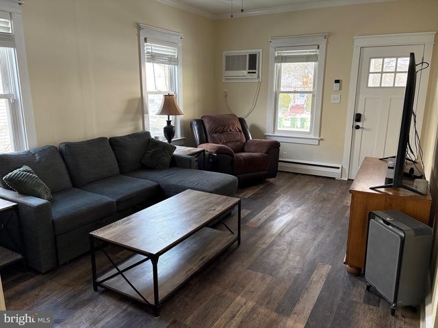 522 NORTHWOOD AVE, Cherry Hill, NJ 08002