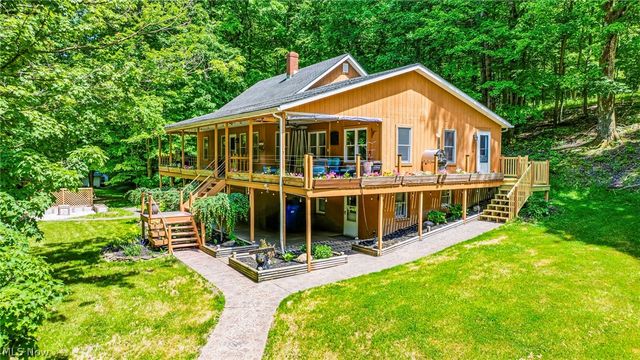 16721 Swine Creek Road, Middlefield, OH 44062