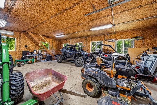 16721 Swine Creek Road, Middlefield, OH 44062
