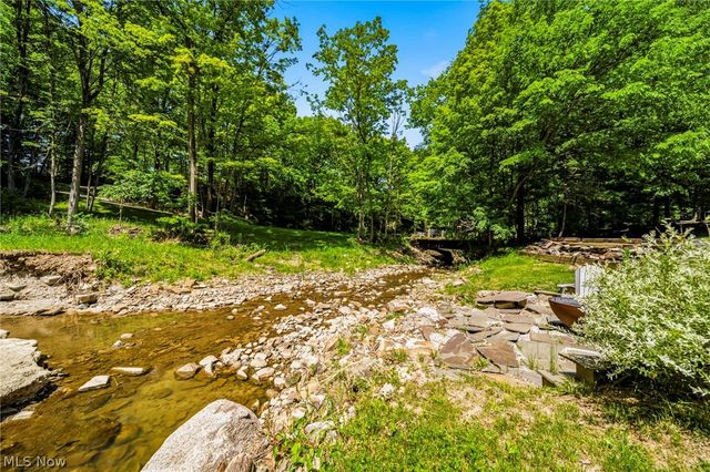 16721 Swine Creek Road, Middlefield, OH 44062