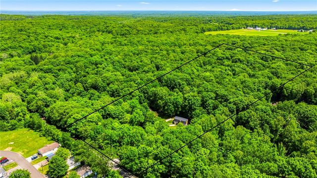 16721 Swine Creek Road, Middlefield, OH 44062