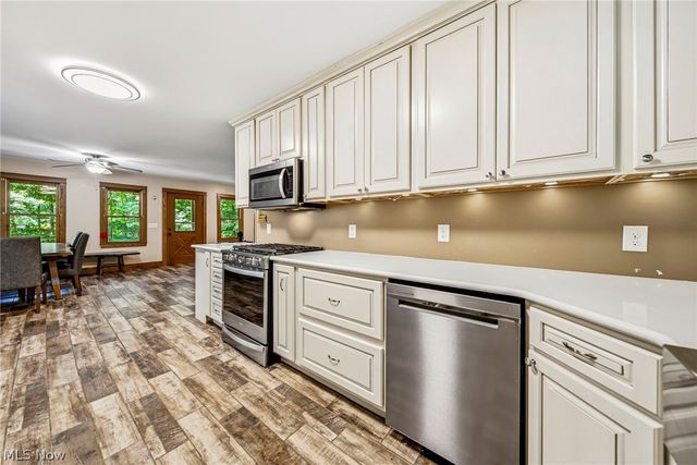 16721 Swine Creek Road, Middlefield, OH 44062