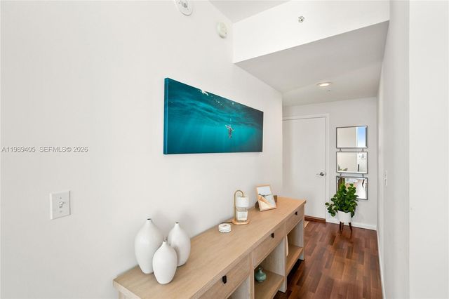 244 Biscayne Blvd 1703, Miami, FL 33132