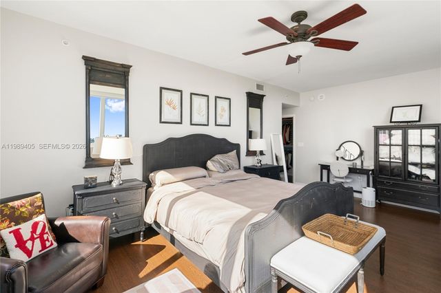 244 Biscayne Blvd 1703, Miami, FL 33132