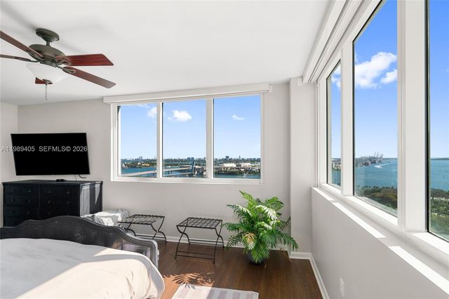 244 Biscayne Blvd 1703, Miami, FL 33132