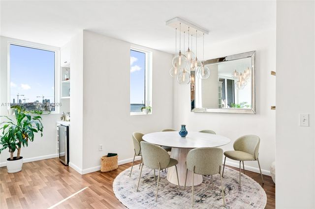 244 Biscayne Blvd 1703, Miami, FL 33132