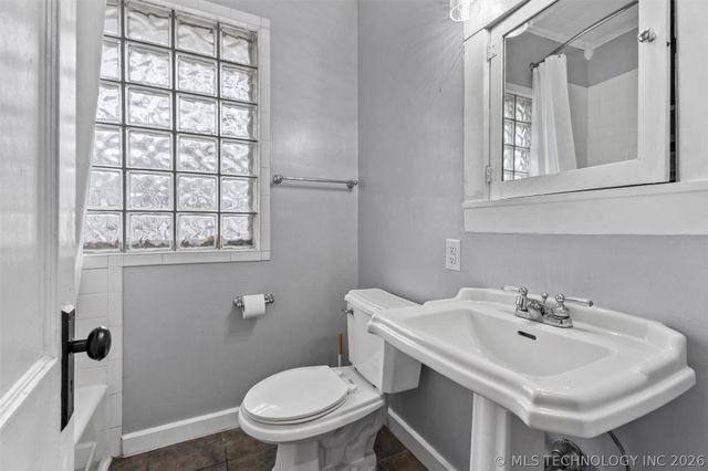 1304 SW Jennings Avenue, Bartlesville, OK 74003