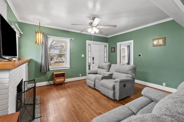 1304 SW Jennings Avenue, Bartlesville, OK 74003