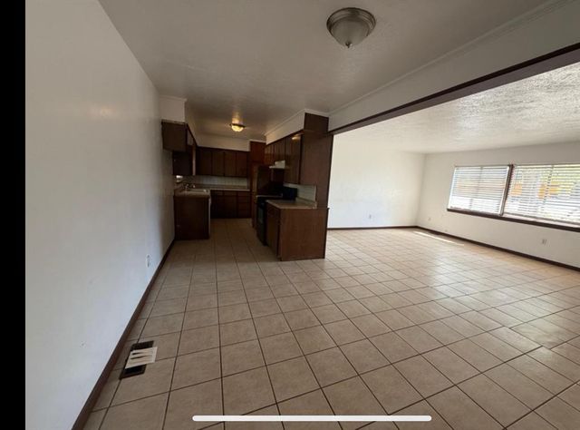 527 Montana Street, Jones, OK 73049