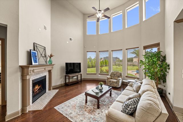 6011 Cross Creek Harbor Lane, Fulshear, TX 77441
