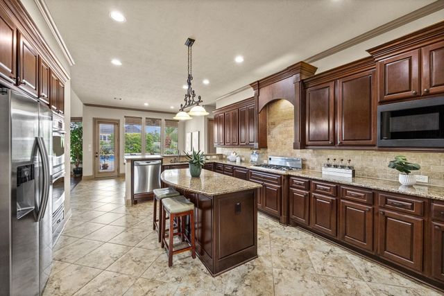 6011 Cross Creek Harbor Lane, Fulshear, TX 77441
