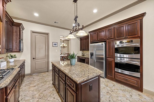 6011 Cross Creek Harbor Lane, Fulshear, TX 77441