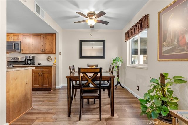 28152 Robin, Saugus, CA 91350