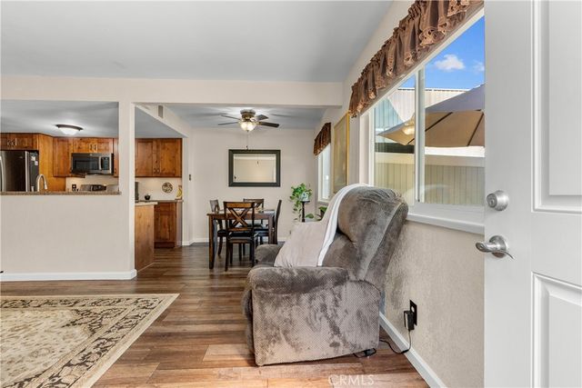 28152 Robin, Saugus, CA 91350