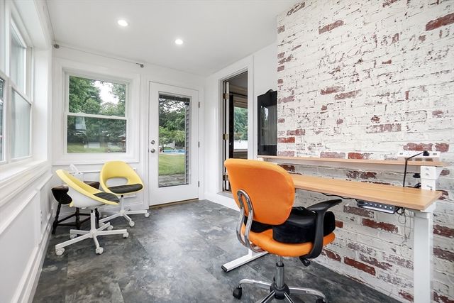 158 Warren Street, Waltham, MA 02453