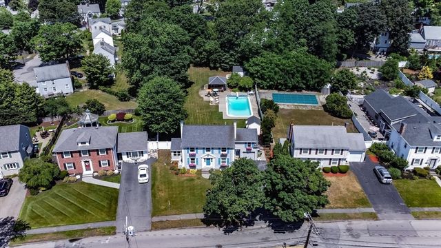 158 Warren Street, Waltham, MA 02453