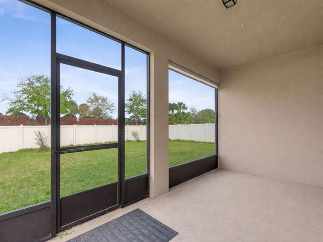 2633 Crowned Eagle Circle SW, Vero Beach, FL 32962