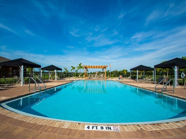 2633 Crowned Eagle Circle SW, Vero Beach, FL 32962