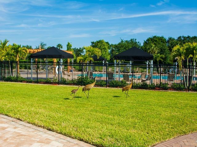 2633 Crowned Eagle Circle SW, Vero Beach, FL 32962