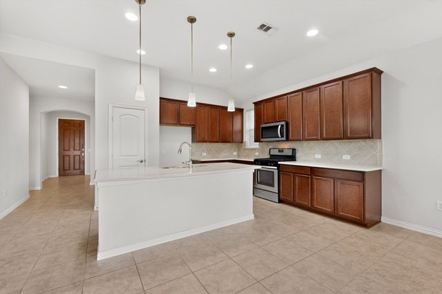 2717 Strand Lane, Mckinney, TX 75071