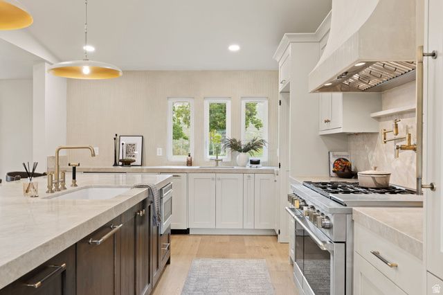 985 S VISTA VIEW DR, Salt Lake City, UT 84108