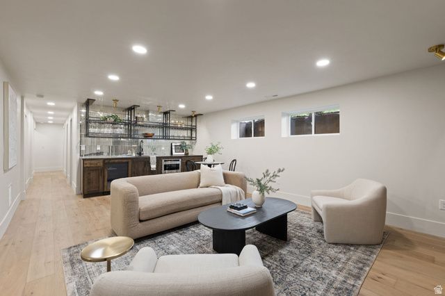 985 S VISTA VIEW DR, Salt Lake City, UT 84108