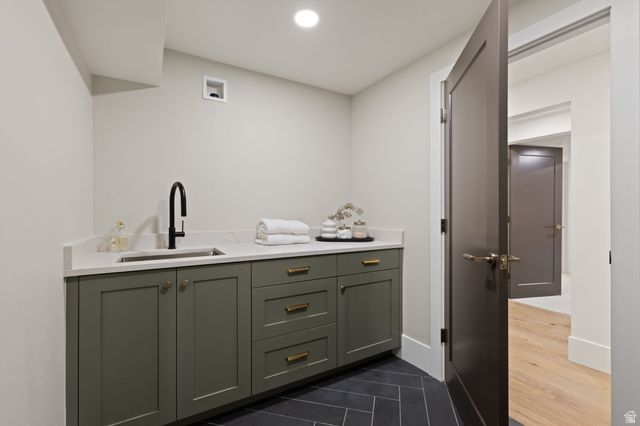 985 S VISTA VIEW DR, Salt Lake City, UT 84108