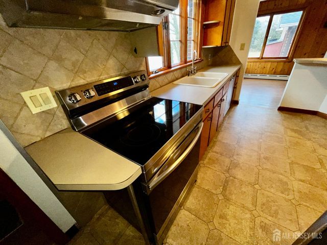 123 McCutcheon Avenue, Sayreville, NJ 08872