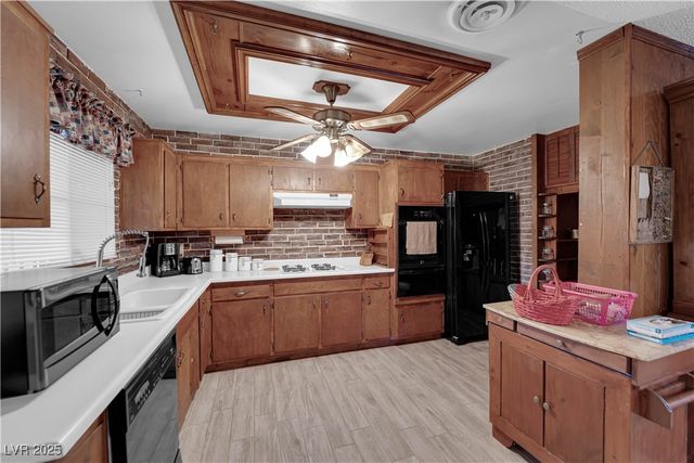 3158 Palmdale Street, Las Vegas, NV 89121