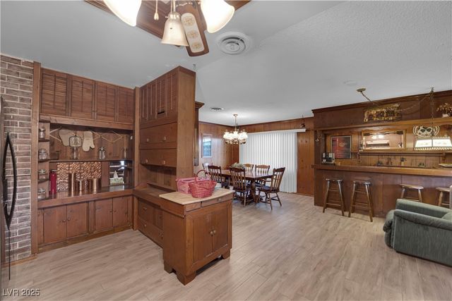 3158 Palmdale Street, Las Vegas, NV 89121