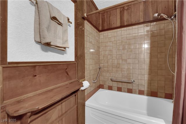 3158 Palmdale Street, Las Vegas, NV 89121