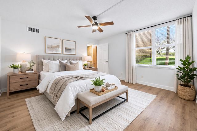 9480 Tangerine Place 102, Davie, FL 33324