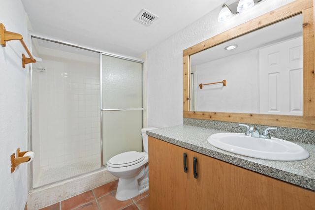 9480 Tangerine Place 102, Davie, FL 33324