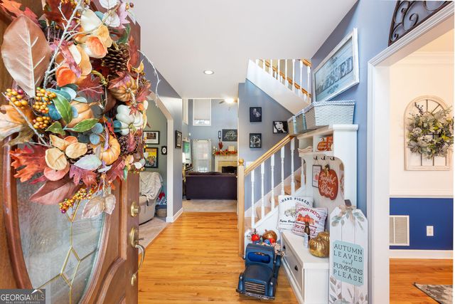 9201 Brixton Court, Douglasville, GA 30135