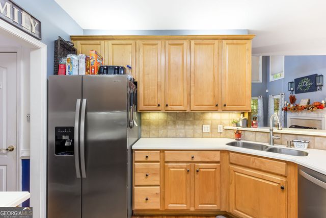 9201 Brixton Court, Douglasville, GA 30135