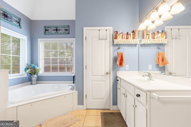 9201 Brixton Court, Douglasville, GA 30135