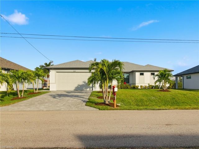 2233 SW 17th PL, Cape Coral, FL 33991